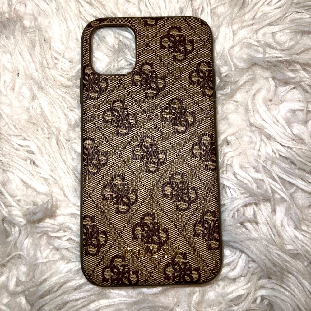 🤎Guess iPhone 11 PU leather🤎